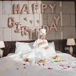 Flower Hotel