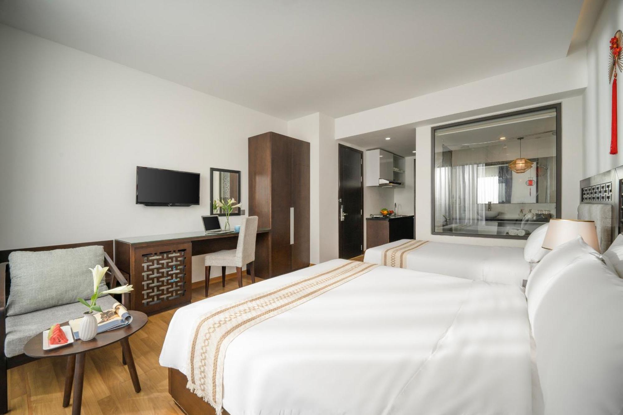 Flower Hotel 4*